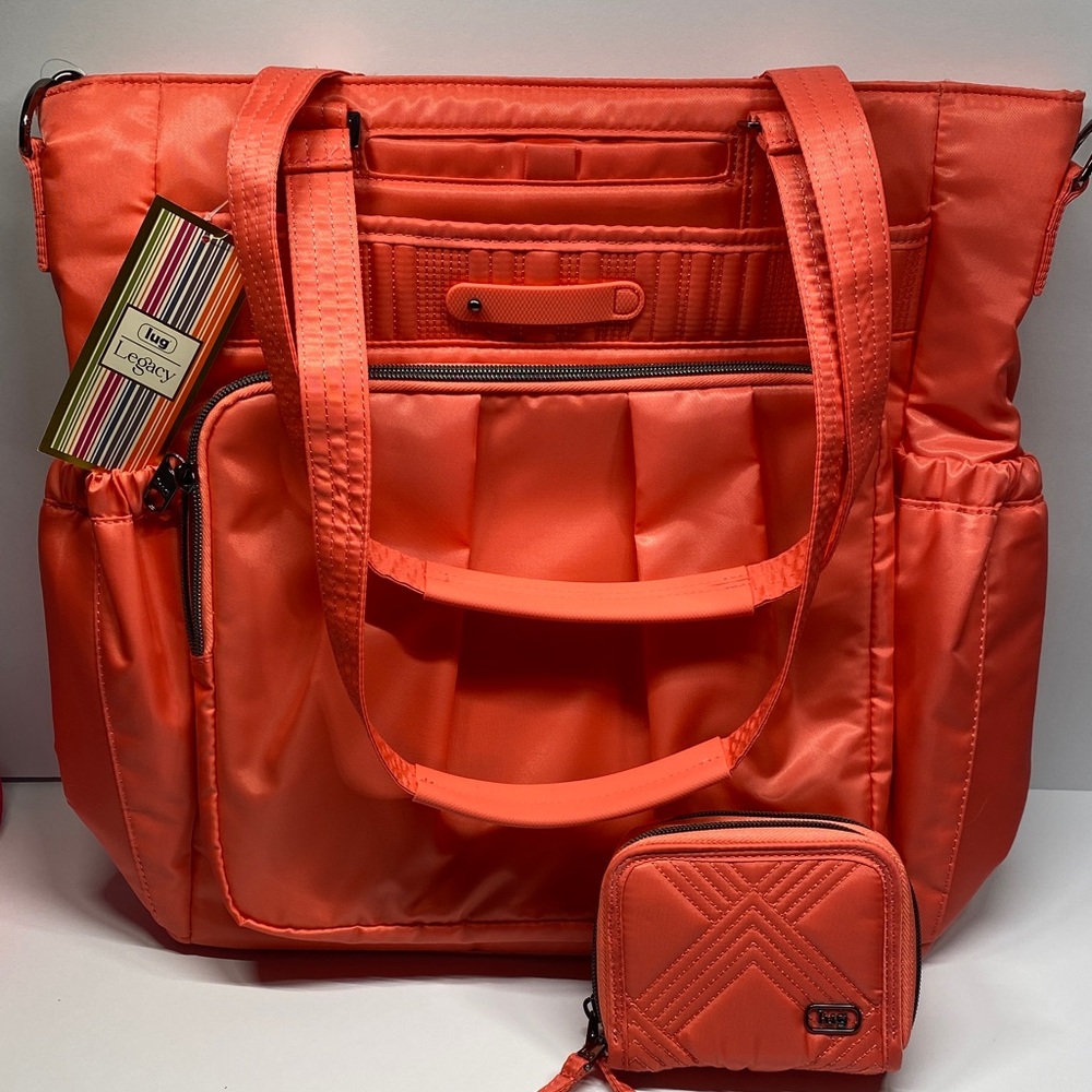 NWT Lug Legacy Ace and Splits 2 Wallet-Rosy Glow